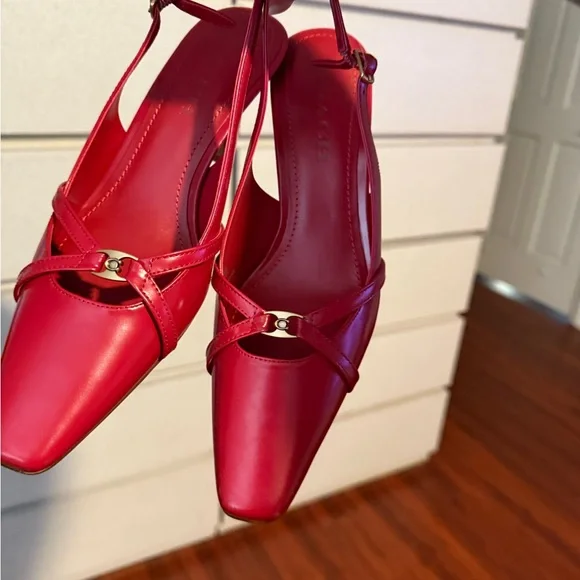 Coach heels - Picture 3 of 5